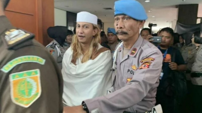 Pengadilan Negeri Bandung Vonis Bahar Smith 3 Tahun Penjara