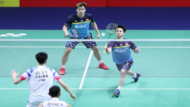 Marcus-Kevin mengalahkan Ou-Zhang dengan skor 16-21, 21-13 dan 21-14