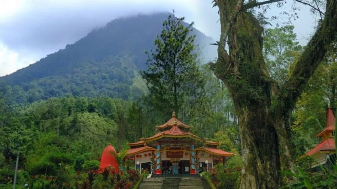 Antara Mistik, Mitos dan Calo Pesugihan Gunung Kawi
