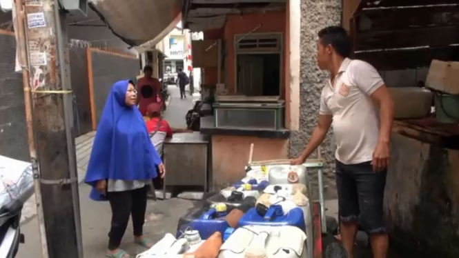 Musim Kemarau Panjang, Warga Tomang Jakarta Harus Beli Air Bersih