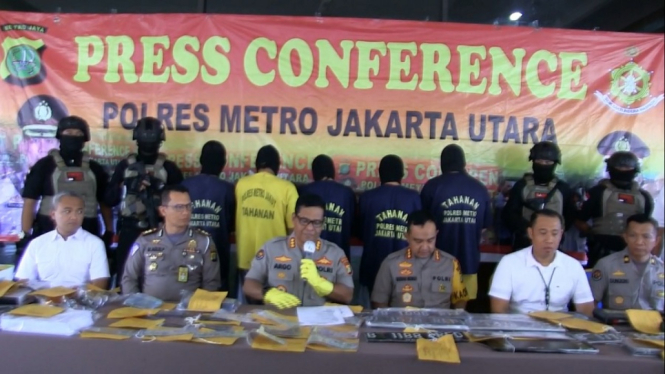 Polres Jakarta Utara Bongkar Jual Beli TNKB dan STNK Palsu Berkode Pejabat