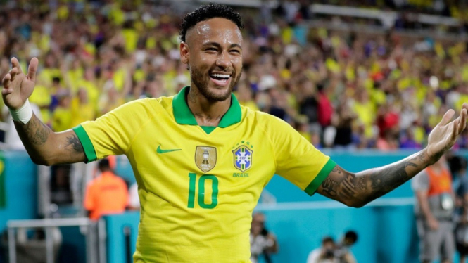 Neymar Dekati Rekor Ronaldo Usai Cetak Satu Gol ke Gawang Kolombia