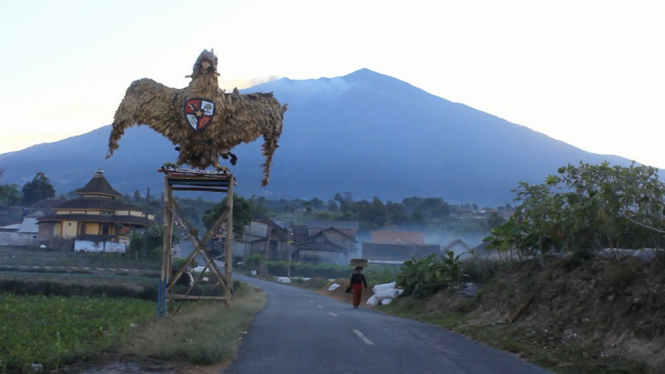 Amuk Api di Lereng Merbabu Enggan Padam