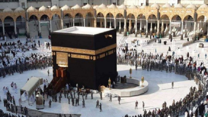 Musim Haji Usai, Ka'bah Dibersihkan dengan Air Zamzam dan Air Mawar