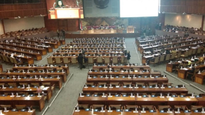 sidang paripurna