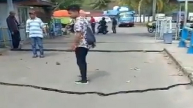 Sejumlah Bangunan dan Pelabuhan Liang di Ambon Rusak Diguncang Gempa 6,8 SR