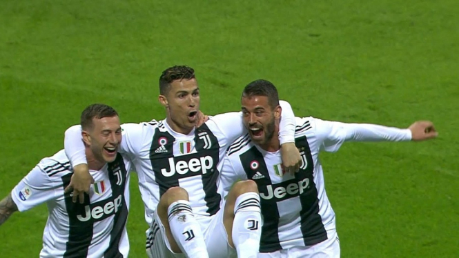 Target Ronaldo adalah membawa Juventus merebut posisi puncak klasemen Seri A dari Inte Milan