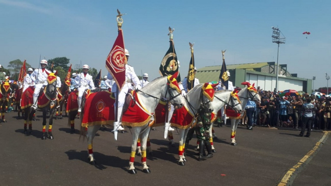 Hari Ulang Tahun TNI ke-74, TNI Profesional Kebanggaan Rakyat