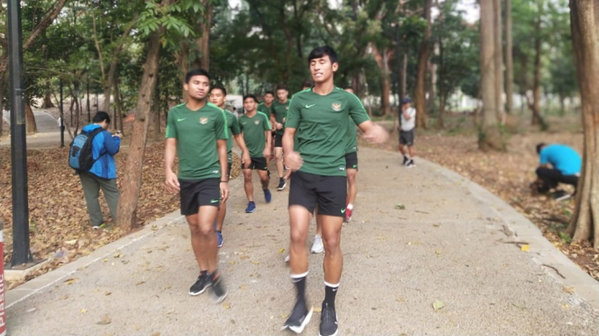 Hanif Sjahbandi ketika mengikuti latihan fisik bersama Timnas Indonesia U-23 di Bukit Senayan, Jakarta, Rabu 23 Okt 2019