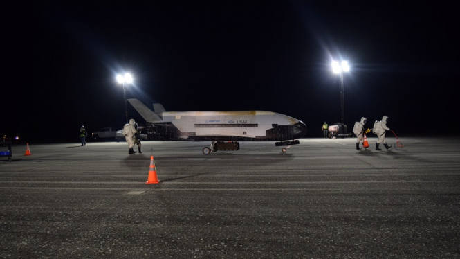 The Air Force's X-37B Orbital Test Vehicle Mission 5 is seen after landing at NASA's Kennedy Space Center Shuttle Landing Facility