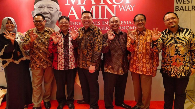 Horas Sinaga bersama Dewan Pengurus Nasional Generasi Optimis Indonesia Menakar Konstelasi Politik Surabaya di Ajang Pilwali 2020 (Foto Istimewa)