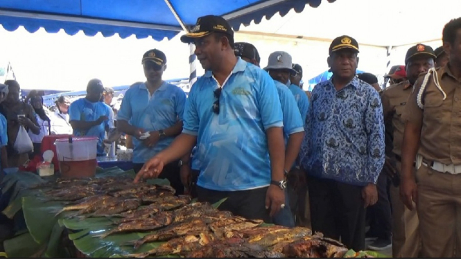 festival makan ikan raja ampat 1