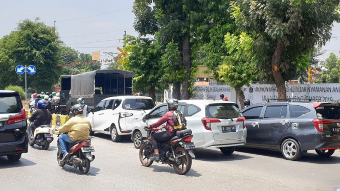 Mulai Besok, Pemprov DKI Jakarta Tutup Putar Arah di Depan Kampus IISIP