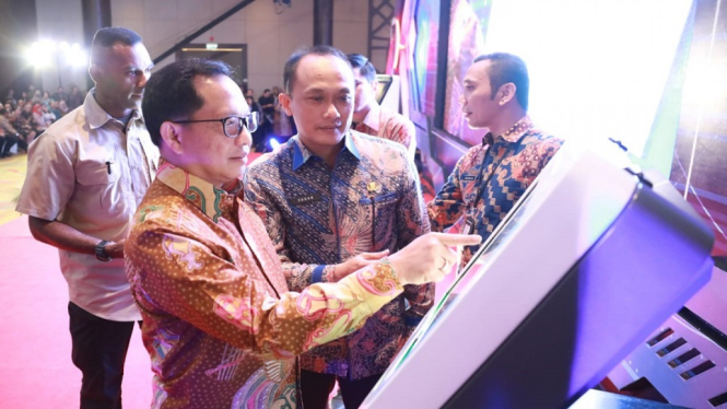 Mesin ADM Resmi Diluncurkan, Mendagri Tito Bikin e-KTP Cuma 1,5 Menit (Foto Puspen Kemendagri)