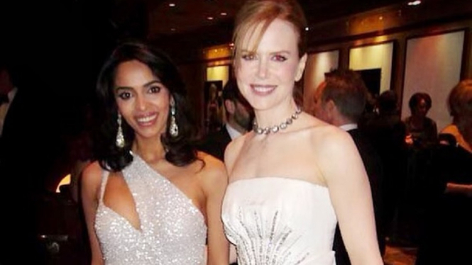 Saat Mallika Sherawat dan Aktris 'Aquaman' Nicole Kidman Bagai Kembar Putih (Foto Instagram @mallikasherwat)