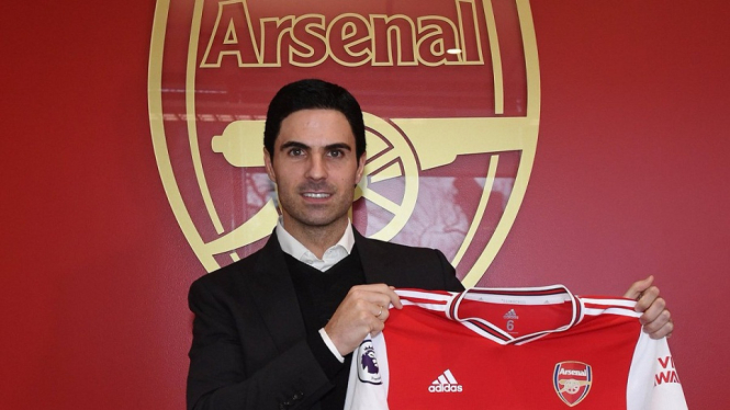Mikel Arteta resmi menjadi pelatih termuda kedua Arsenal usai dikontrak hingga 2023
