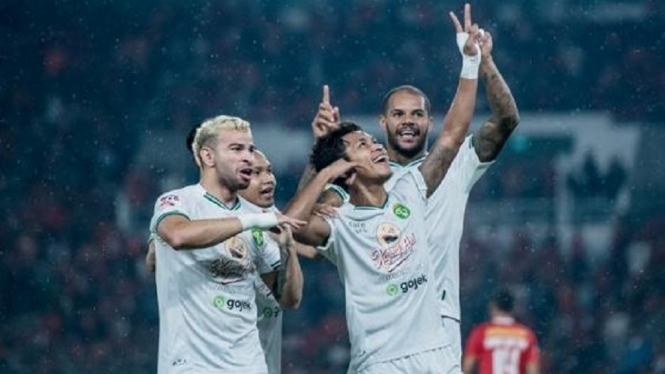 Brace David da Silva pada menit ke-70 dan menit ke-85 memberikan kemenangan 2-1 atas Badak Lampung FC