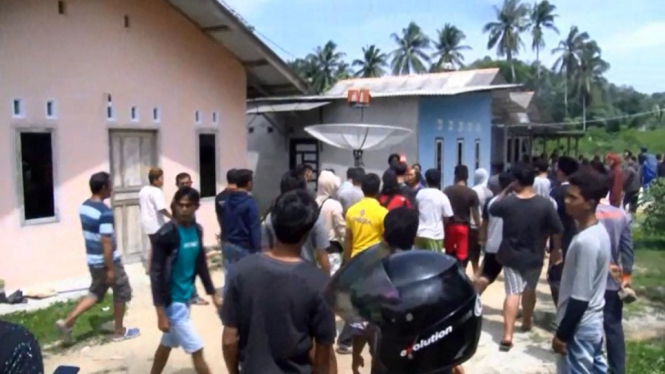 Puluhan Nelayan Keroyok Warga yang Bekingi Kapal Isap Timah