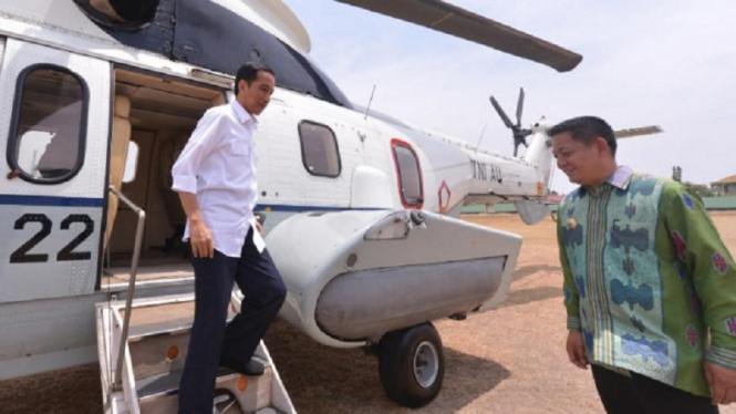 Cuaca Buruk, Helikopter Jokowi Gagal Mendarat di Sukajaya Bogor