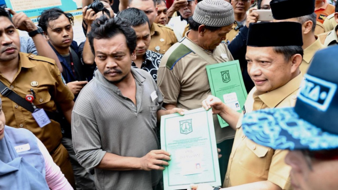 Mendagri Tito Karnavian Instruksikan Jajaran Dukcapil Seluruh Indonesia untuk Layani Data Adminduk secara Cepat Bagi Korban Dampak Bencana (Foto Puspen Kemendag