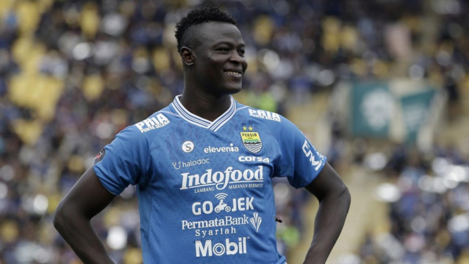 Persib Bandung Ezechiel N'Douasel digosipkan hengkang