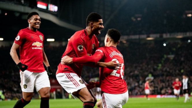 Marcus Rashford, Anthony Martial, dan Mason Greenwood akan menjadi andalan lini depan Manchester United saat jamu Wolves di partai ulangan Piala FA