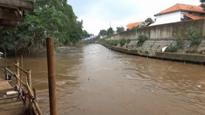 CILIWUNG MELUAP