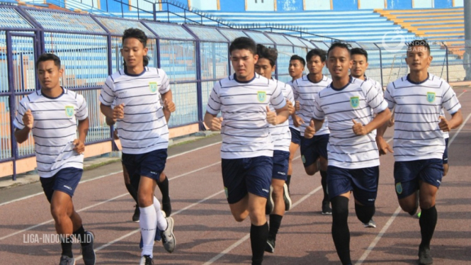 Latihan-Perdana--Persela-Lakukan-Cooper-Test-1579615427