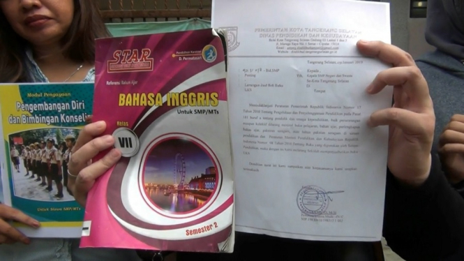 Diduga Pungli, Orang Tua Murid Protes SMPN 9 Tangsel Jual Buku LKS Rp250 Ribu