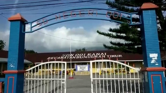 sekolah diliburkan natuna foto kurnia