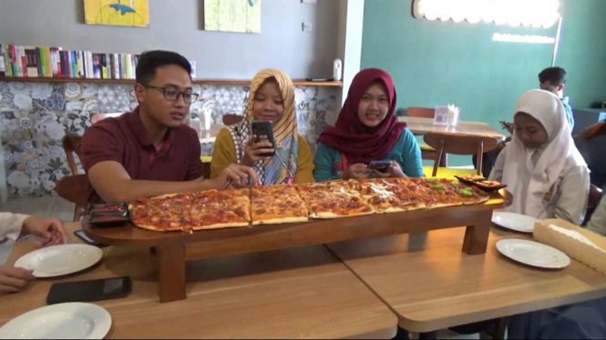 pizza panjang 1