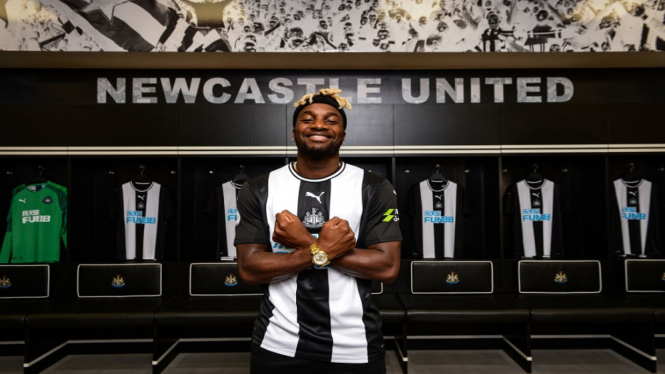 Newcastle United Unveil New Signing Allan Saint-Maximin