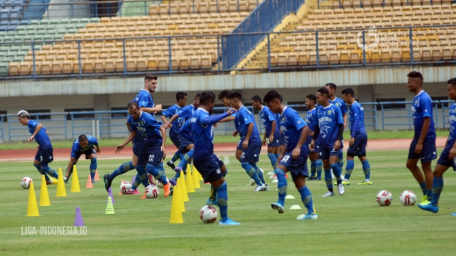 Agenda-Uji-Coba-Persib-Jelang-Kompetisi-Liga 1 2020