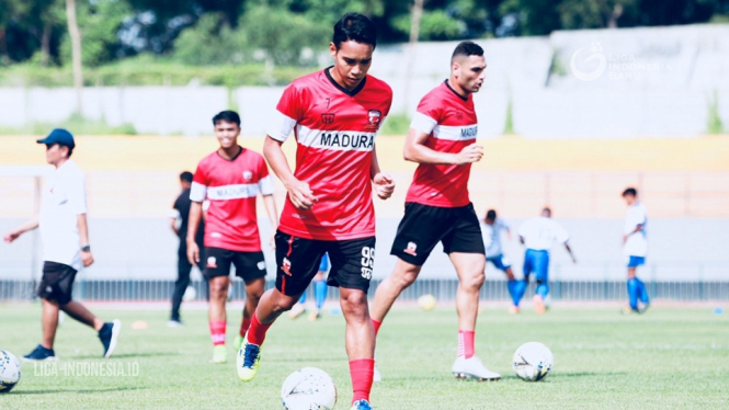 Misbakus-Solikin-Resmi-Gabung-Madura-United