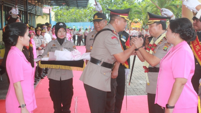 Suasana Haru Warnai Pisah Sambut Kapolres Pelabuhan Tanjung Priok (Foto Humas Polres Pelabuhan Tanjung Priok)