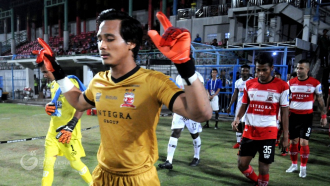 Madura United vs Tira Persikabo