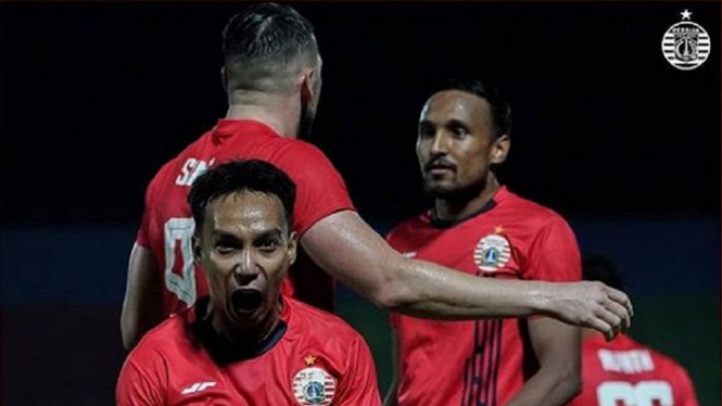 Novri Setiawan Gol kedua Persija 2-0 atas Madura United 2