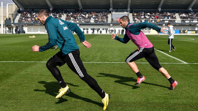 Para punggawa Juventus berlatih serius jelang bertandang ke markas SPAL pada Ahad 23 Feb 2020 dini hari WIB