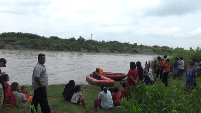 korban perahu tenggelam-jombang (1)