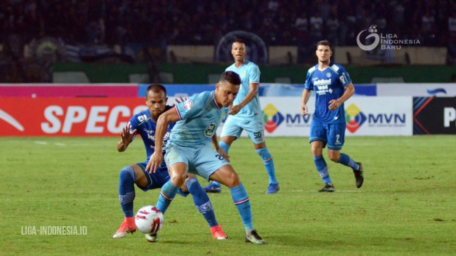 Nil Maizar Kecewa Persela kalah 0-3 dari Persib Bandung di Partai Pembuka