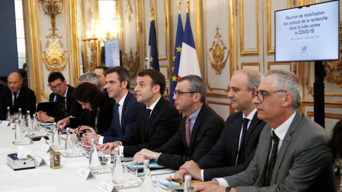 Menteri Kebudayaan Perancis dan 7 Pejabat Lainnya Positif Corona