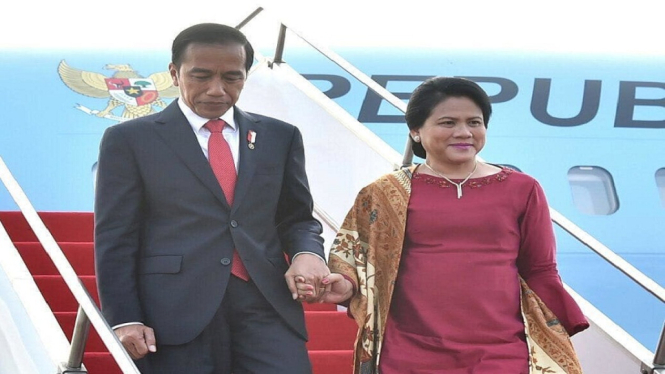 Jokowi & Istri