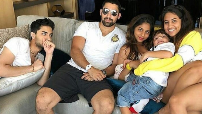 Foto Throwback Suhana Khan dan AbRam Khan Terlihat Sangat Menggemaskan (Foto Instagram @suhanakhanteam)