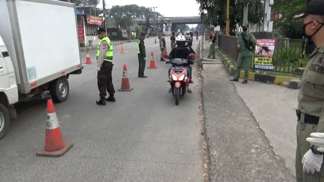 Hari ke-4 PSBB di Kabupaten Bandung, Angkutan Umum Dilarang Beroperasi