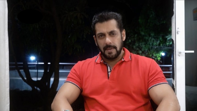Aktor Bollywood Salman Khan Ingatkan Penggemar Tetap di Rumah Saat Ramadan (Foto Instagram)