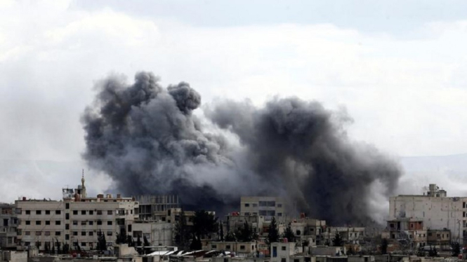 Sebuah Bom Meledak di Kota Afrin, Suriah, Setidaknya 40 Orang Tewas