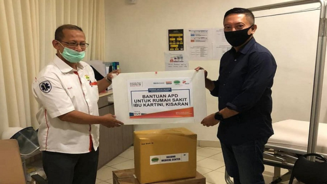 Respons Team Covid-19 Bakrie Group Terus Berikan Bantuan APD dan