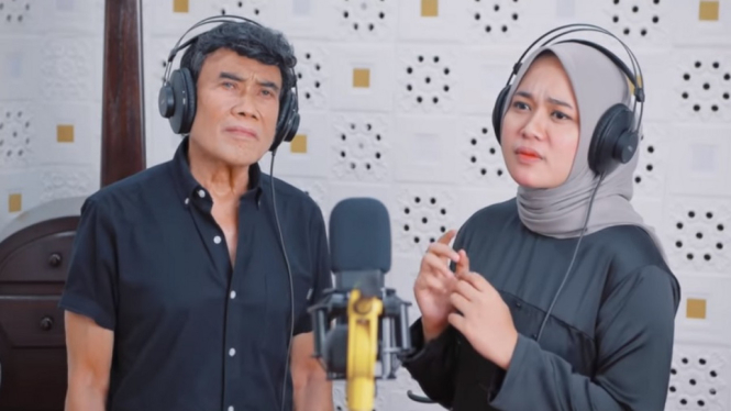 Duet dengan Rhoma Irama, Anisa Rahman Disebut Suaranya Mirip Riza Umami (Foto Tangkap Layar YouTube)