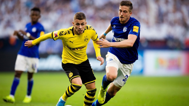 Laga pembuka Bundesliga spieltag ke-26 akan menyajikan derbi panas Lembah Ruhr, Borussia Dortmund vs Schalke 04 di Signal Iduna Park