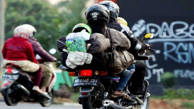 Tips Mudik Aman Lolos Bisa Sampai Kampung, Perhatikan Jam dan Check Point (Foto Ilustrasi Mudk)